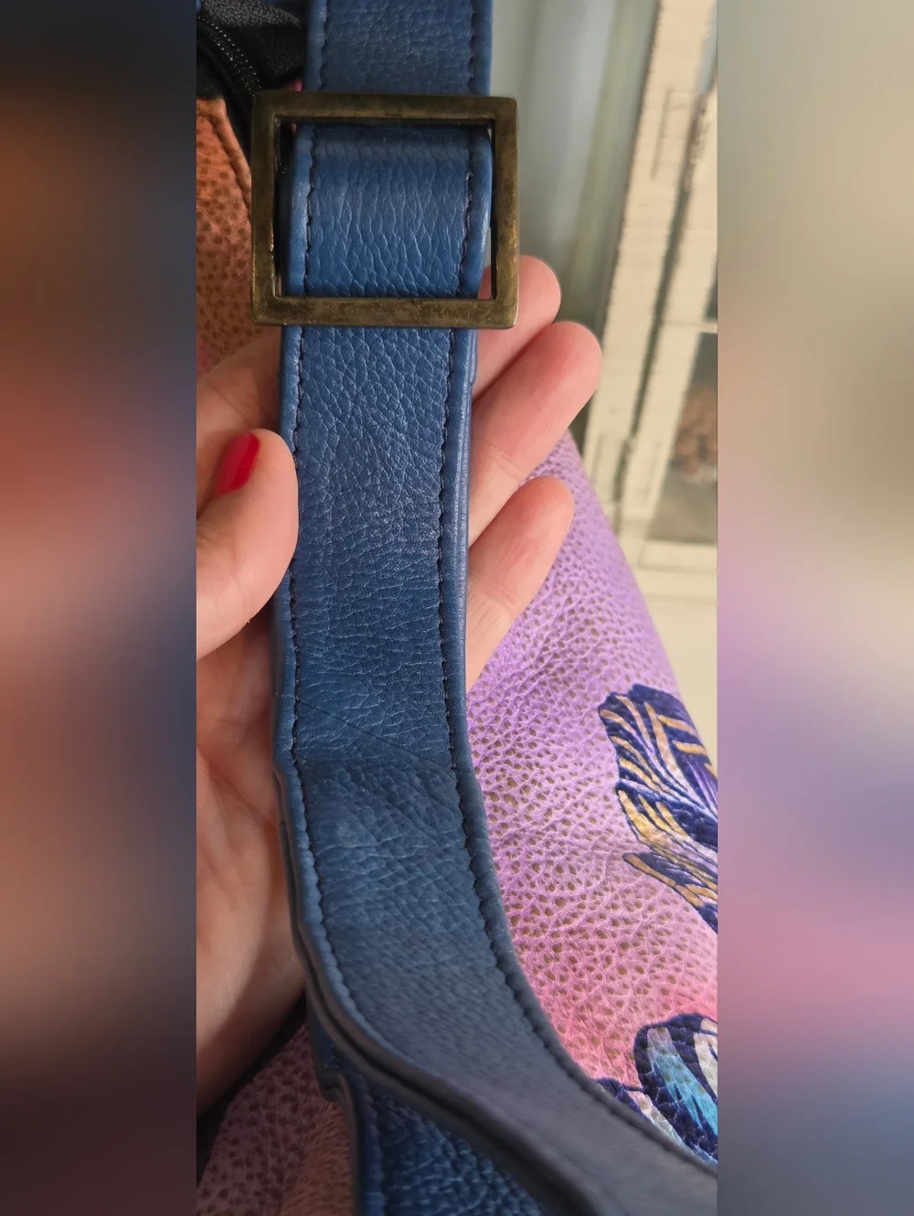 Anuschka Floral Hand Painted Leather Shoulder Bag - Picture 11 of 16